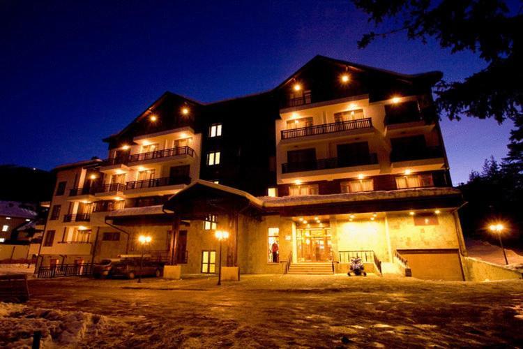 Borovets Hills Ski & Spa Hotel Exterior photo